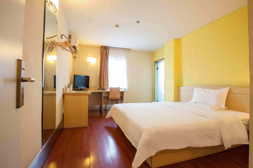 7Days Inn Dongguan Honghuating Branch Номер фото